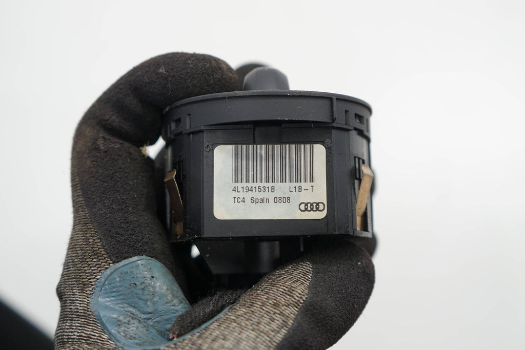 AUDI Q7 4L 08R SWITCH LIGHT KNOB 4L1941531B