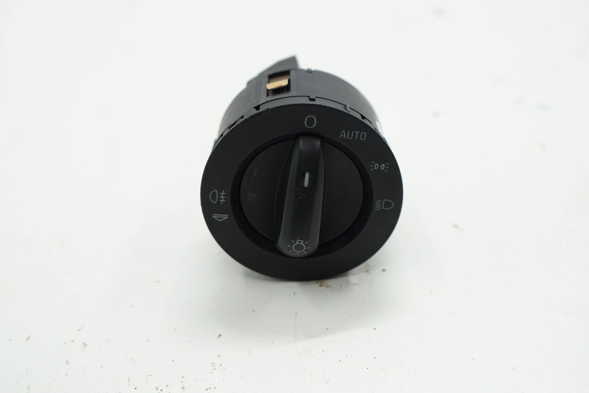 AUDI Q7 4L 08R SWITCH LIGHT KNOB 4L1941531B