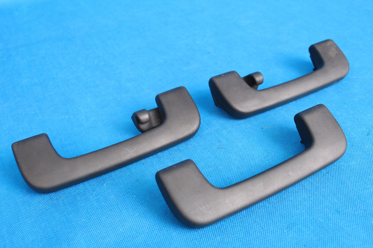 AUDI Q7 4L HEADLINER HANDLE S-LINE 3 PCS 2015R 8P0857607R