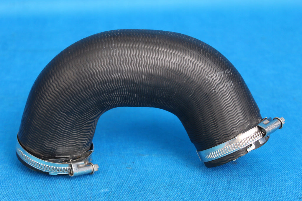 AUDI Q7 4L INTERCOOLER HOSE 4L0145972A 15R