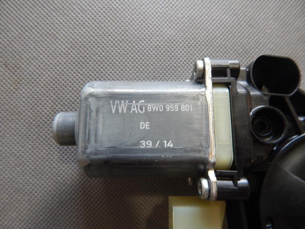 AUDI Q7 4M WINDOW MOTOR RIGHT FRONT 8IN0959801