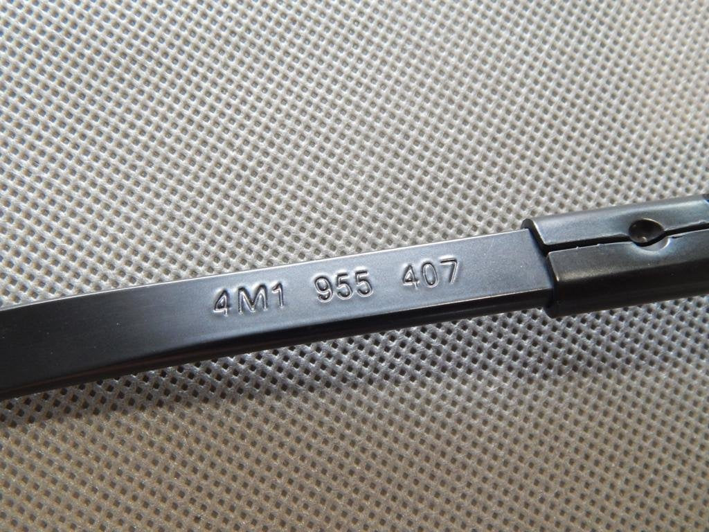 AUDI Q7 4M WIPER ARM LEFT 4M1955407