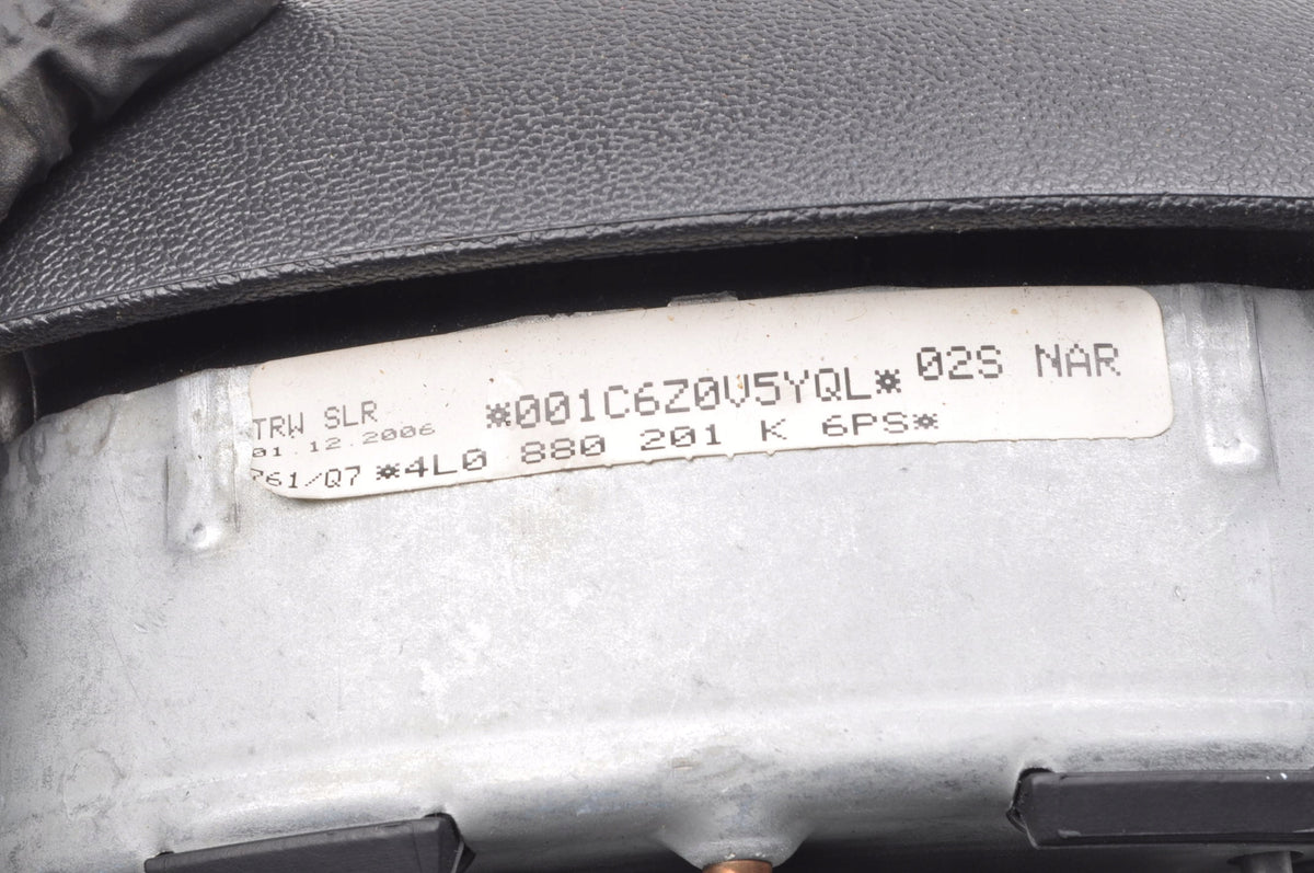 AUDI Q7 AND DRIVER AIRBAG 4L0880201K