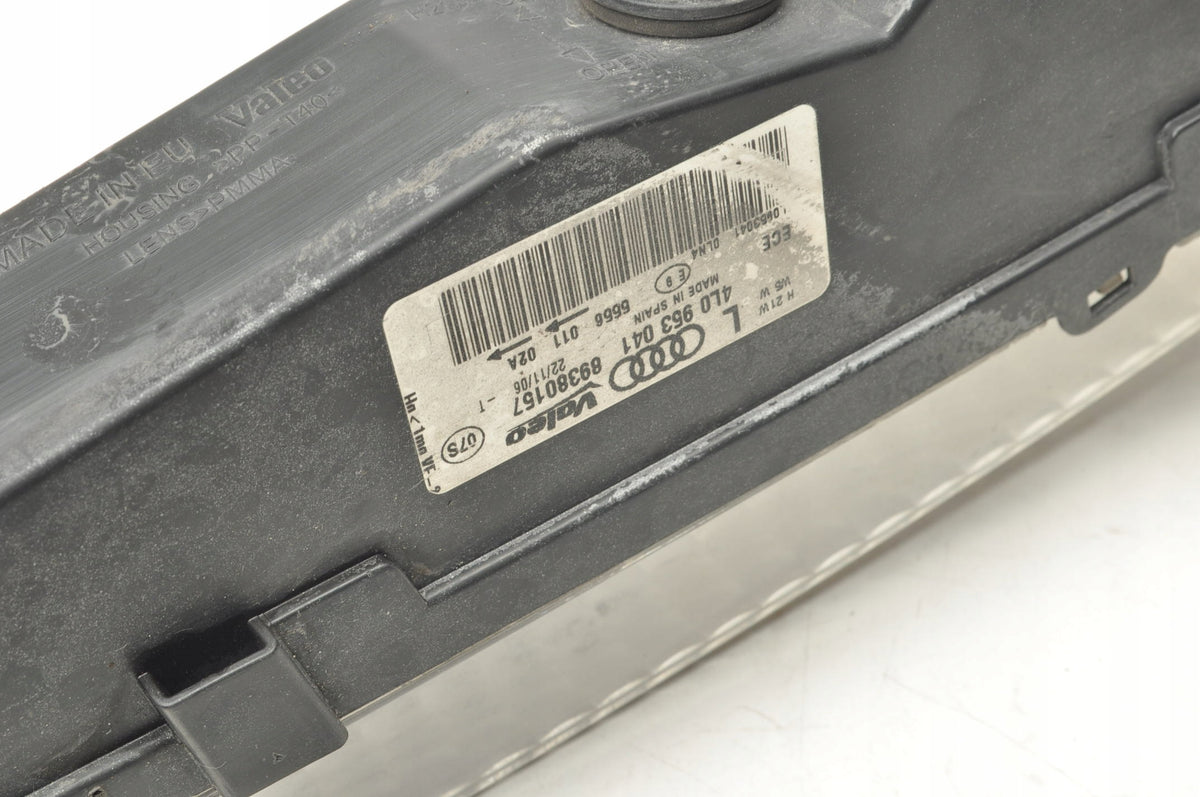 AUDI Q7 AND TURN SIGNAL FRONT LEFT FRONT 4L0953041