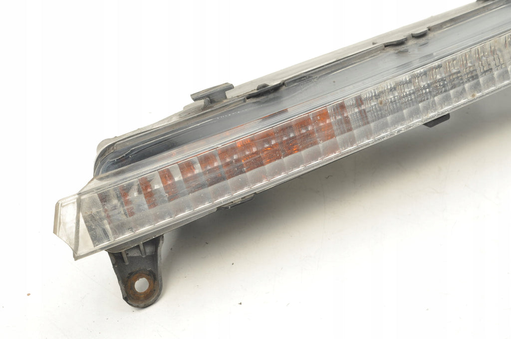 AUDI Q7 AND TURN SIGNAL FRONT LEFT FRONT 4L0953041