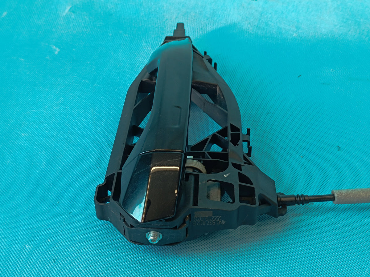 AUDI Q8 E-TRON 55 QUATTRO 2019R DOOR HANDLE KESSY RIGHT REAR 4N0927754 LY9T