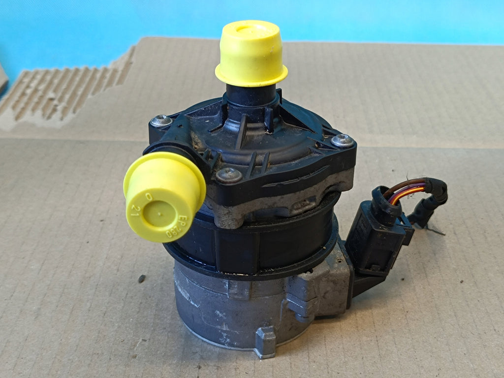 AUDI Q8 E-TRON 55 QUATTRO 300KW 2019 R ADDITIONAL WATER PUMP 4KE965567C