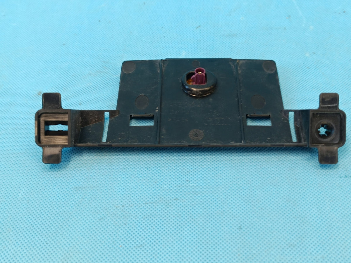 AUDI Q8 E-TRON 55 QUATTRO 300KW 2019 R ANTENNA MODULE GSM 4KE035205