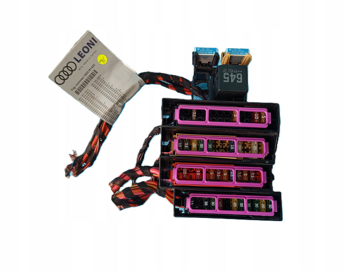 AUDI Q8 E-TRON 55 QUATTRO 300KW 2019 R FUSE BOX
