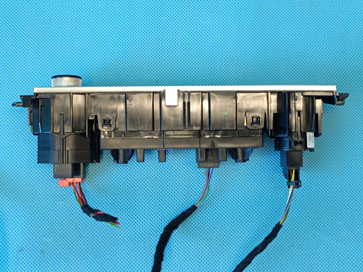 AUDI Q8 E-TRON 55 QUATTRO 300KW 2019 R SWITCH PANEL 4N0959673F