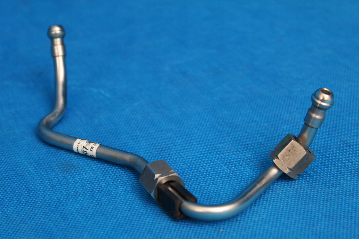 AUDI RS4 B8 8K 4.2 TFSI FUEL LINE 079127507AG 2015R