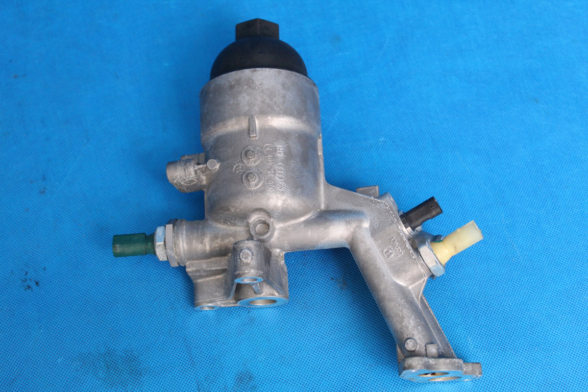 AUDI RS4 B8 8K 4.2 TSI OIL FILTER BASE 2015R 079115401T