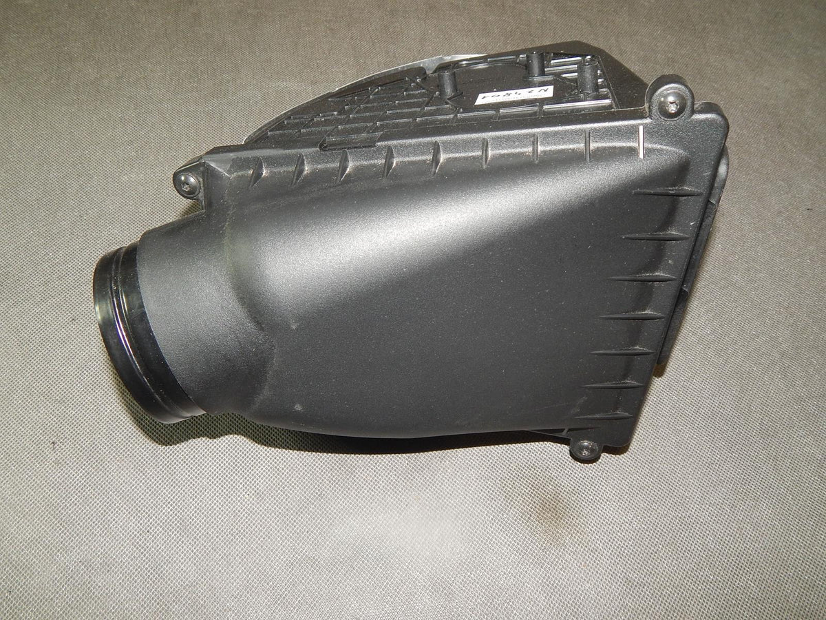 AUDI RS5 8T AIR FILTER HOUSING 8T0133835B