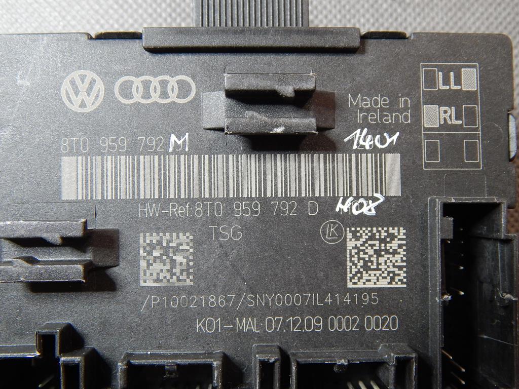 AUDI RS5 8T DRIVER DOOR MODULE RIGHT 8T0959792D