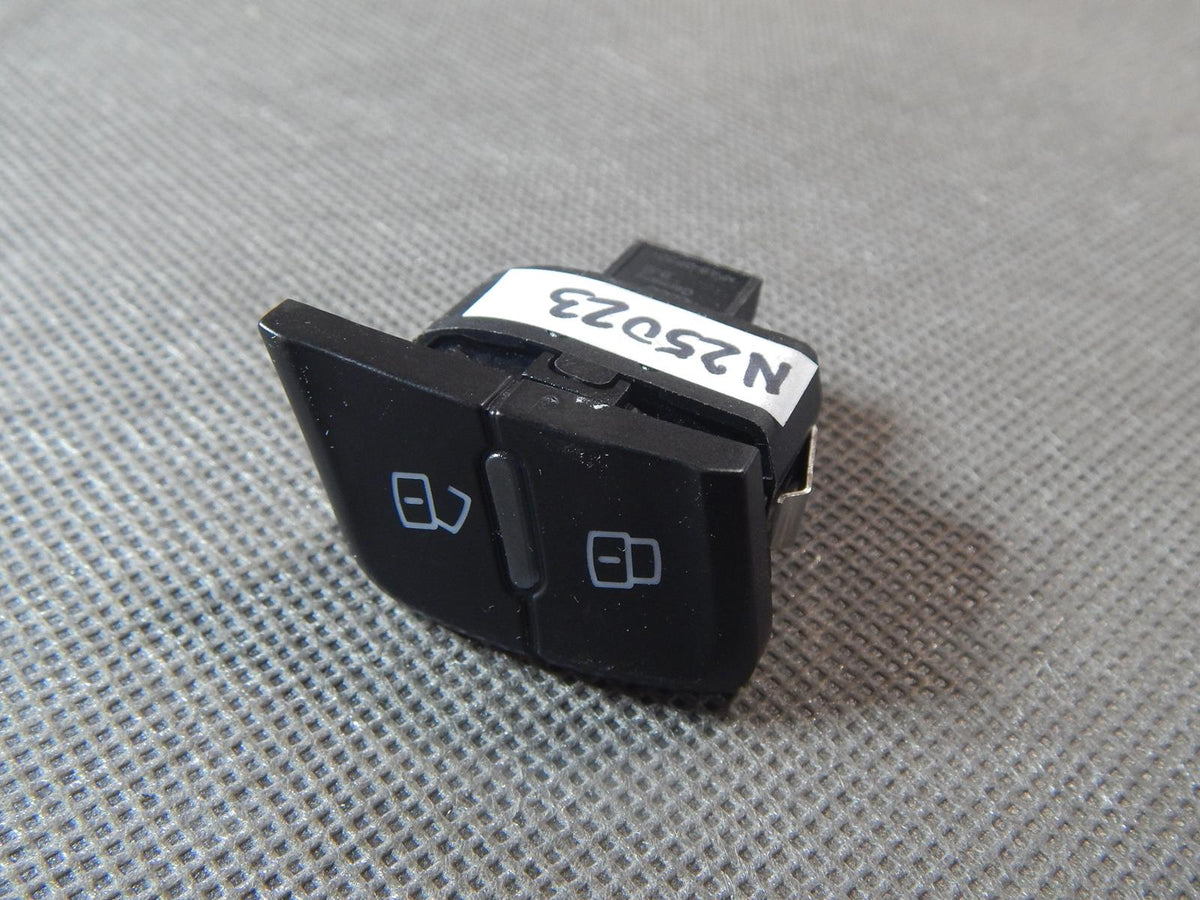 AUDI RS5 8T LOCK SWITCH