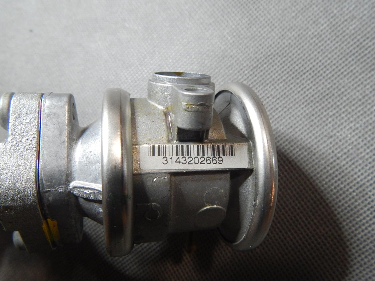 AUDI RS5 8T VALVE EGR 07L131101F