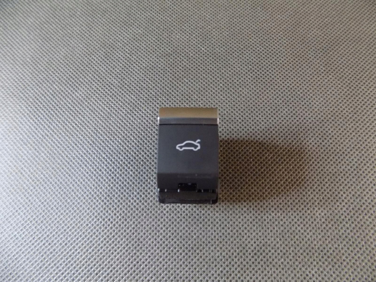 AUDI RS5 8W FLAP OPENING SWITCH