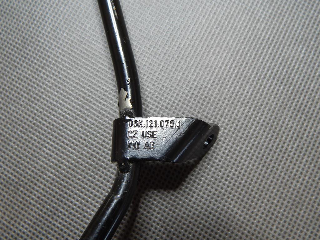 AUDI S3 8V WATER LINE 06K121075J