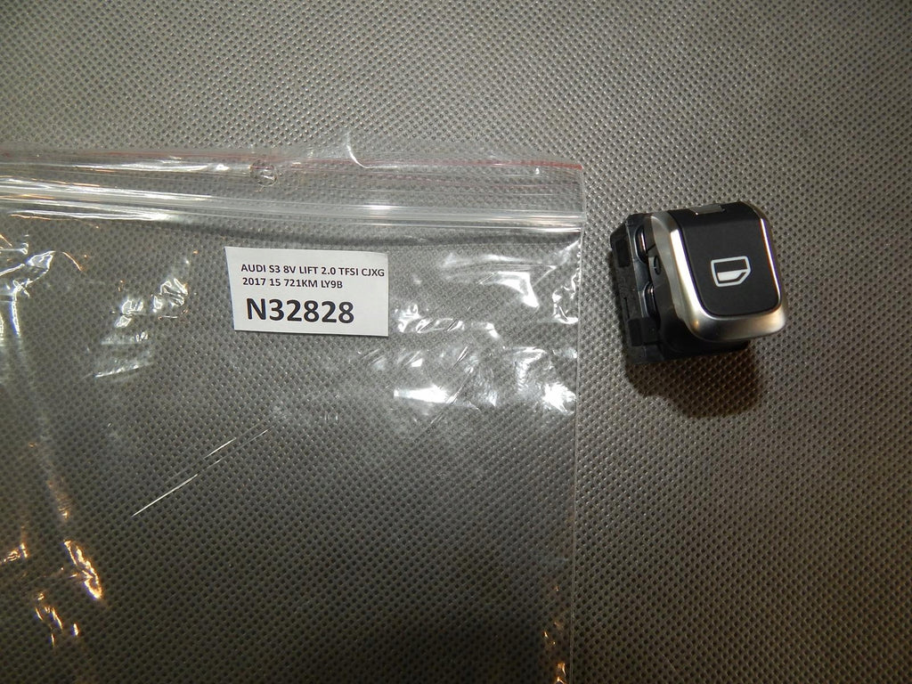 AUDI S3 8V WINDOW SWITCH LEFT 8V0959855A
