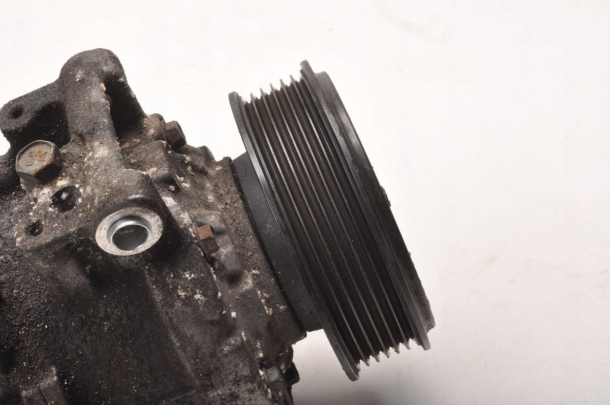 AUDI S4 B8 A4 B8 1.8 TFSI 160 KM AIR CONDITIONING COMPRESSOR 8K0260805