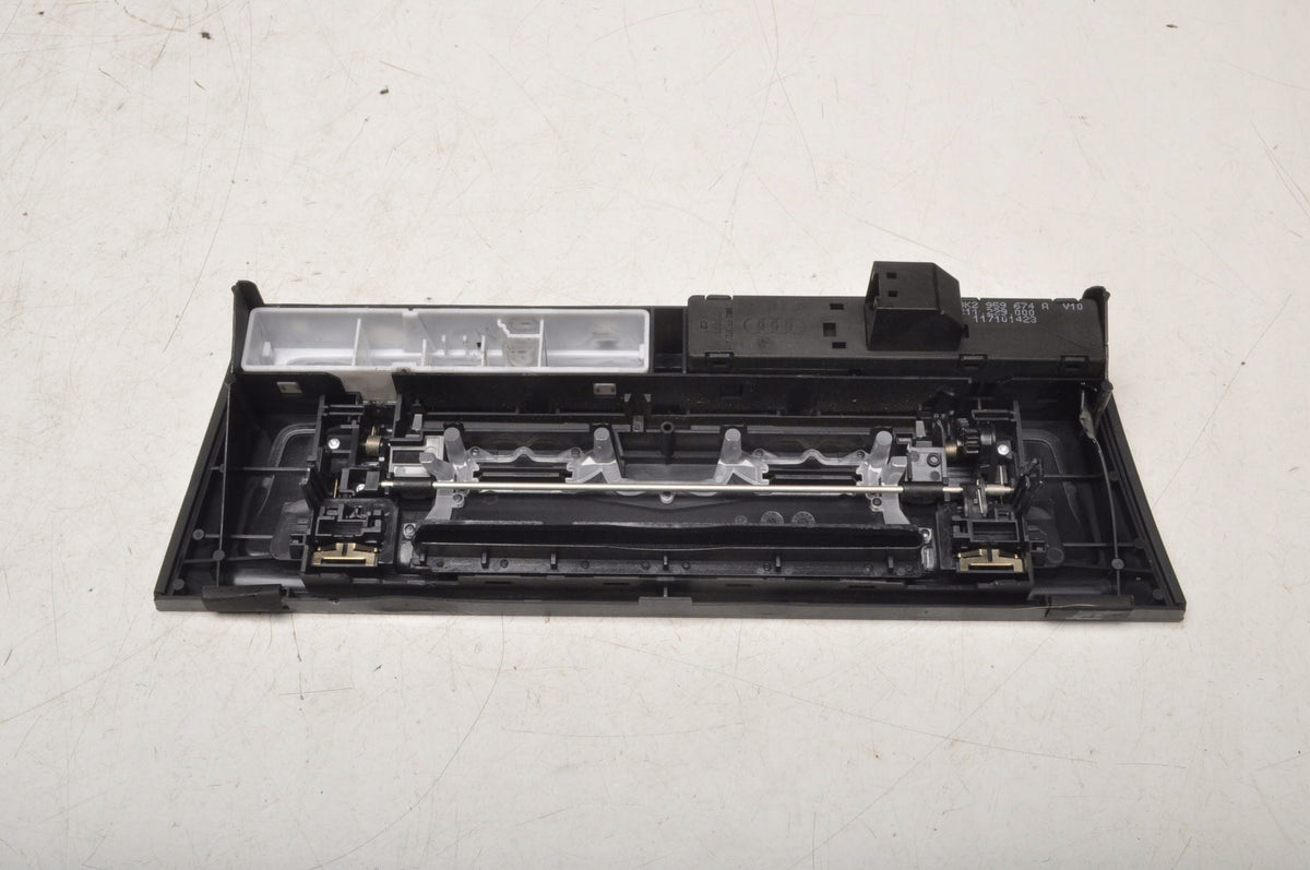 AUDI S4 B8 NAVIGATION PLATE READER 8T2035666E
