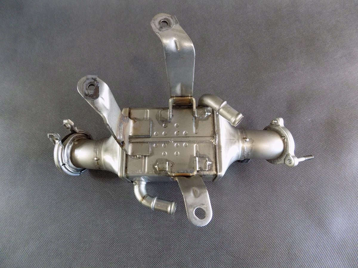 AUDI S5 A5 F5 EXHAUST GAS COOLER EGR 059131508AL