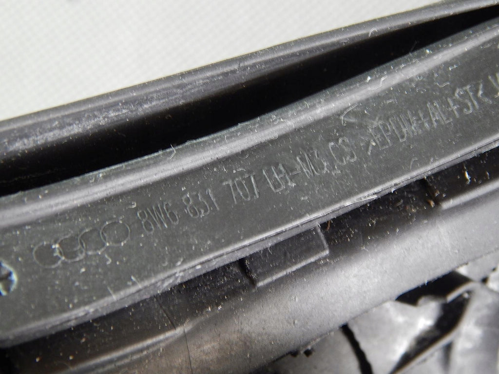 AUDI S5 F5 DOOR SEAL LEFT COUPE 8IN6831707