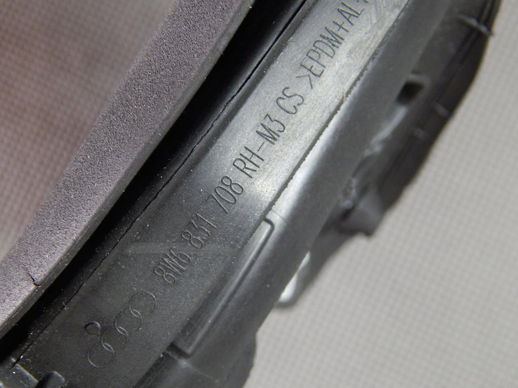AUDI S5 F5 RIGHT COUPE DOOR SEAL 8IN6831708