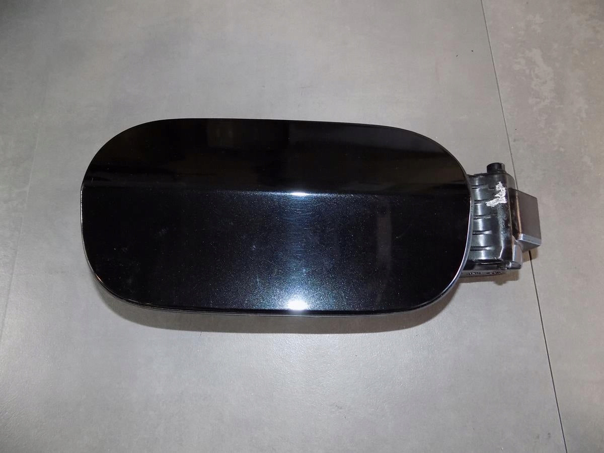 AUDI S8 A8 D4 FLAP FUEL LZ9Y 4H0809857B