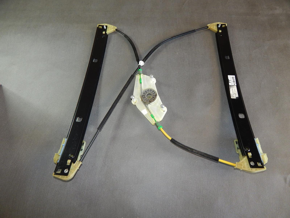 AUDI S8 A8 D4 POWER. BOX BRACKET PAW SUPPORT