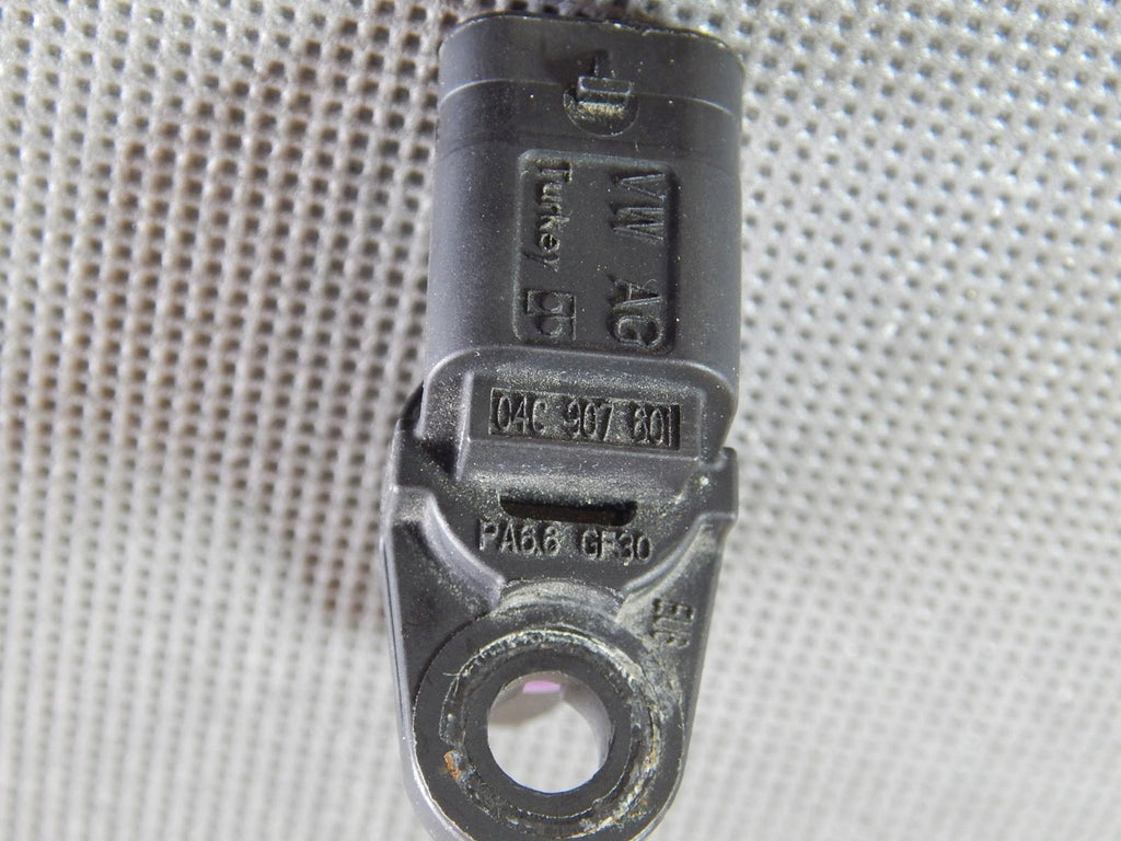 AUDI S8 A8 D4 SHAFT POSITION SENSOR 04C907801