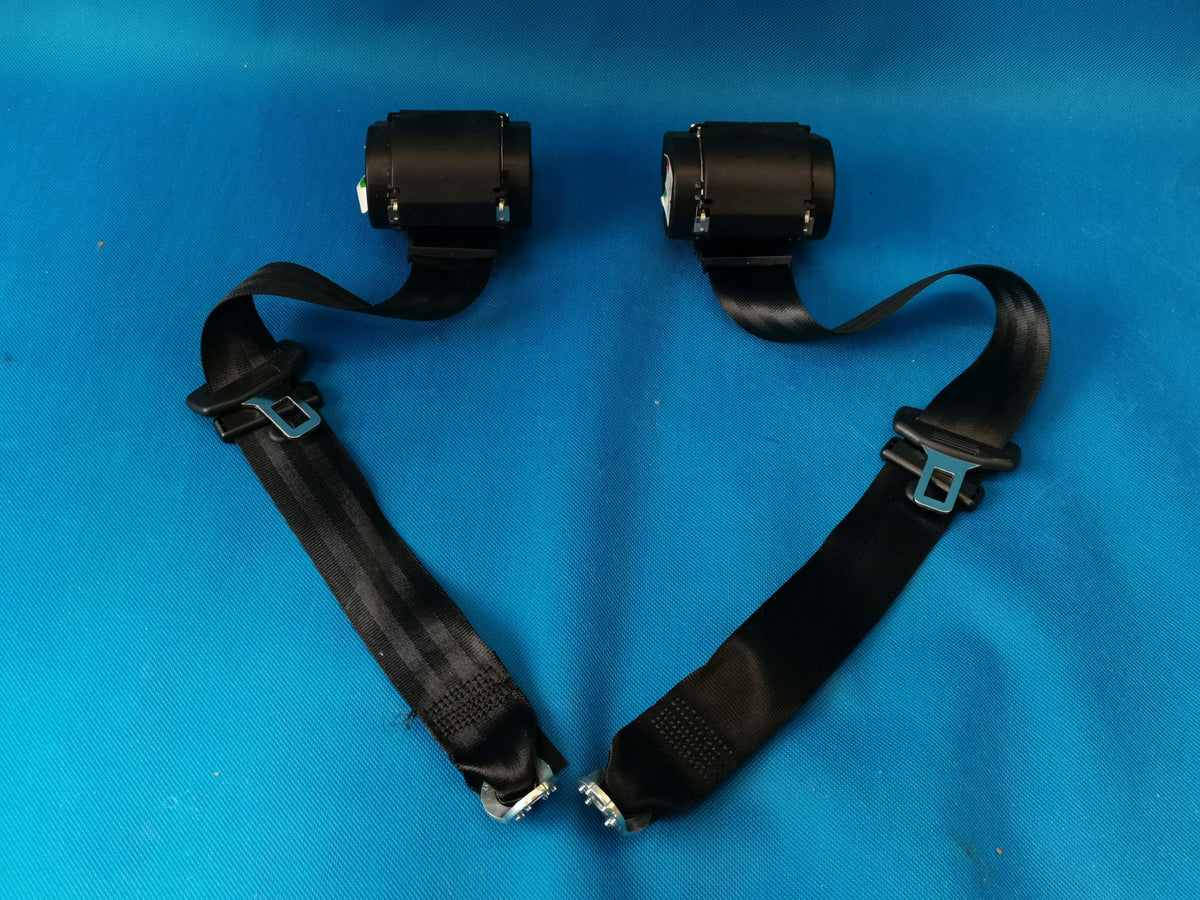 AUDI SQ5 Q5 8R LIFT 2016R 3.0TDI 240KW SEAT BELTS REAR 8R0857805K