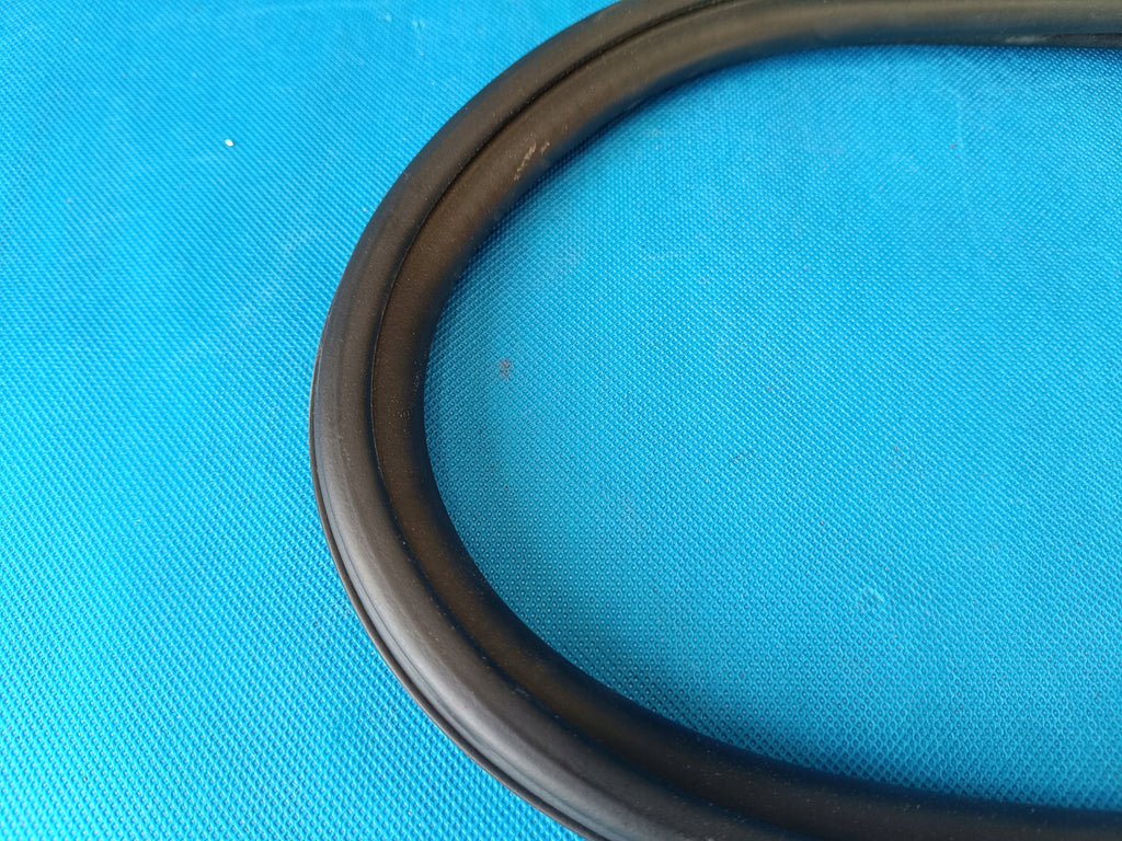 AUDI SQ5 Q5 8R LIFT 2016R BODY GASKET LEFT FRONT 8R0831721F