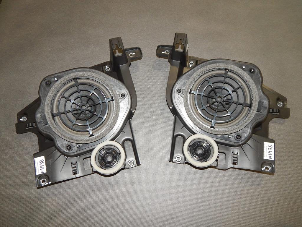 AUDI TT 8S BACON SPEAKER REAR 8S0035411A