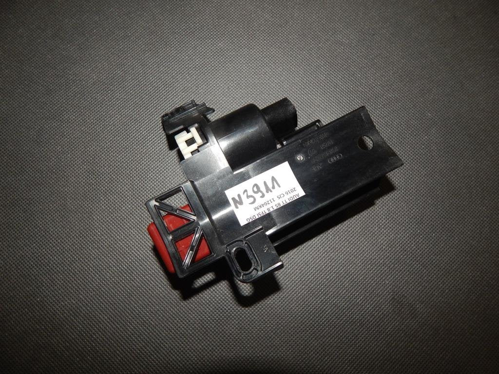AUDI TT 8S CURRENT SPLITTER 8S0937517