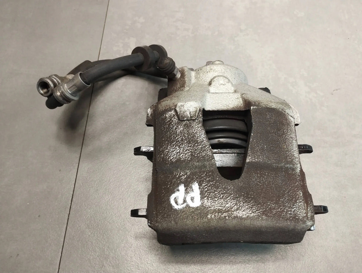 Audi A1 1.6 TDI CLAMP RIGHT FRONT