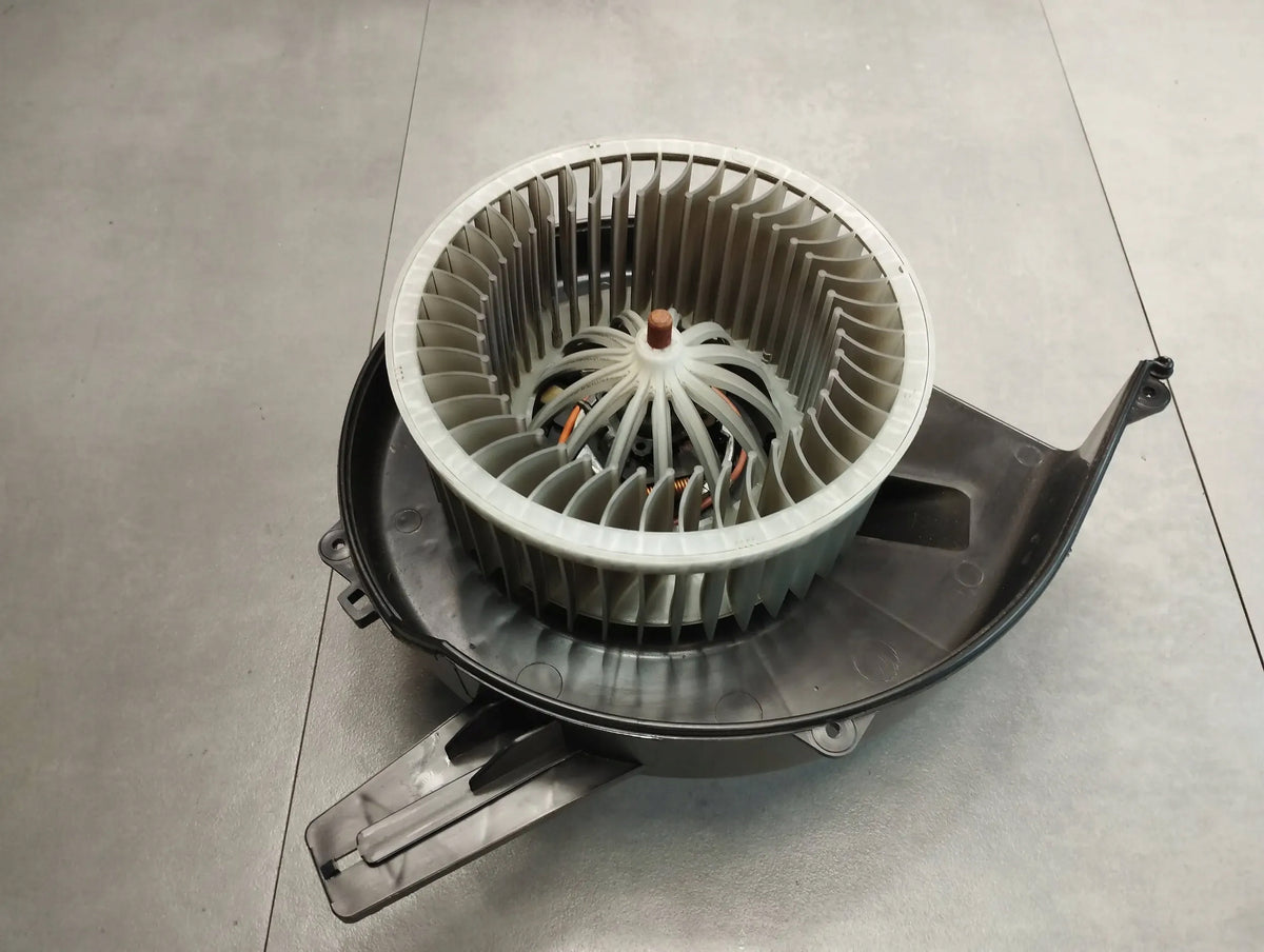 Audi A1 8X BLOWER 6R1819015