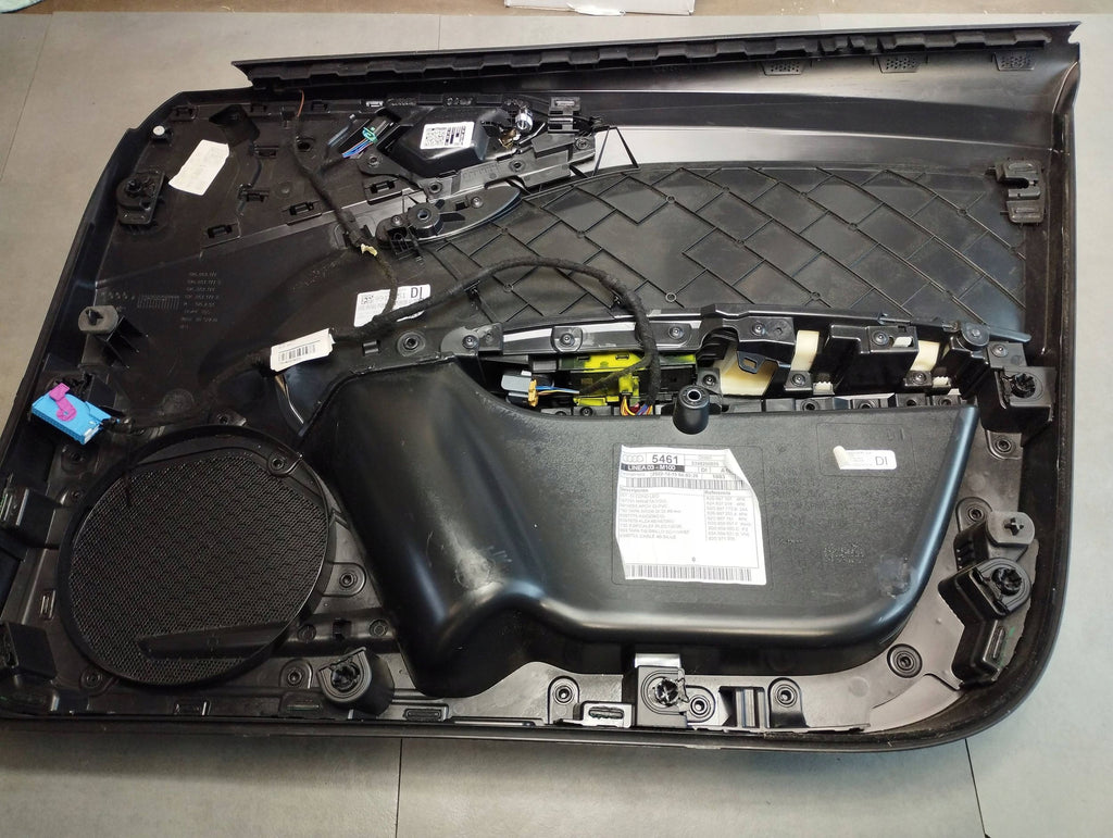 Audi A1 bacon door right front 82G867134