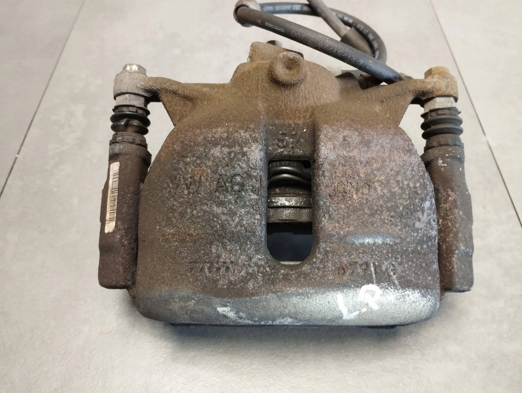 Audi A3 8V 1.6 TDI CLAMP LEFT FRONT