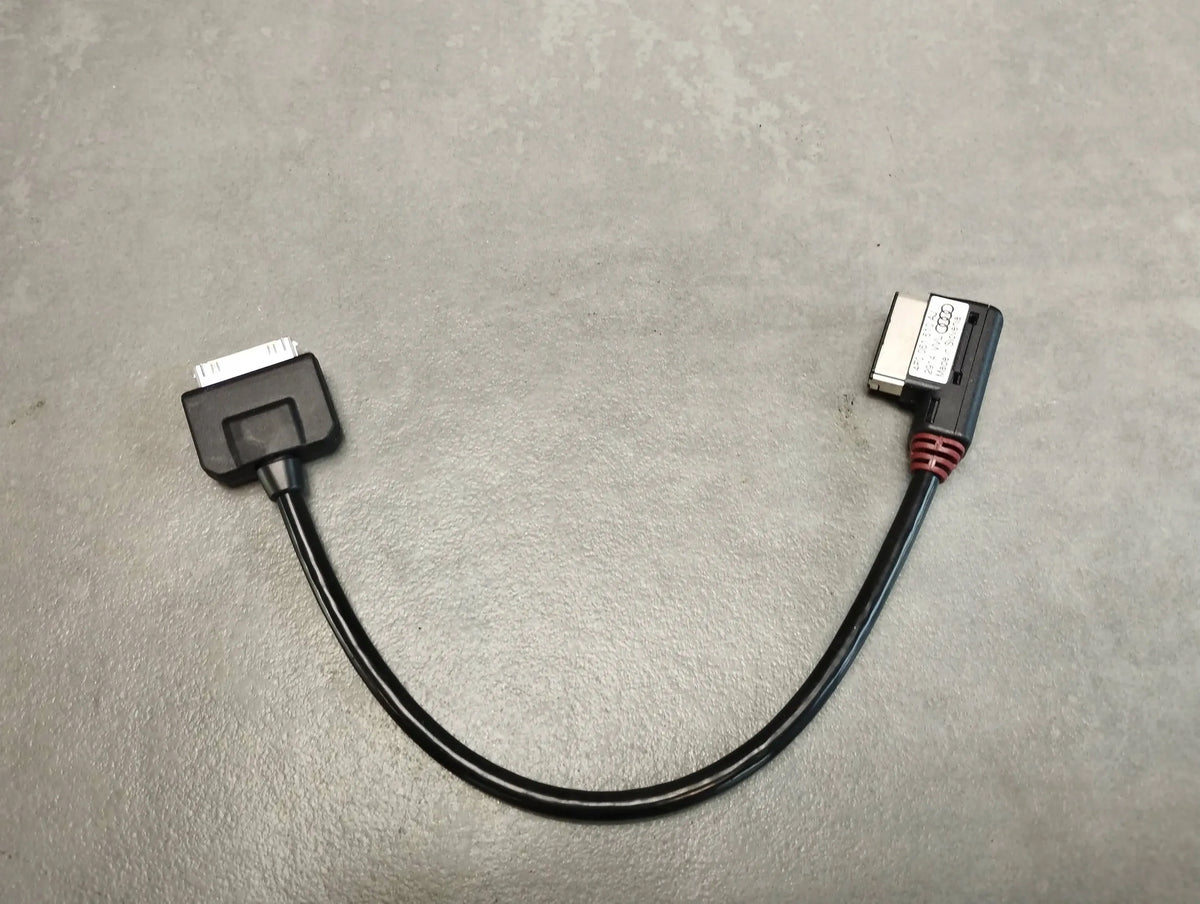 Audi A3 8V CABLE ADAPTER 4F0051510AJ