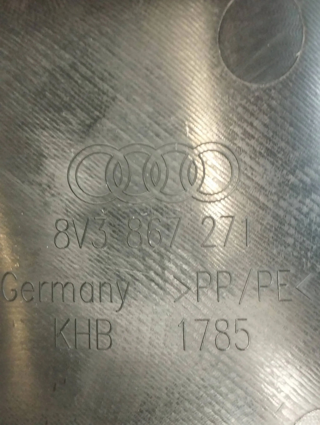 Audi A3 8V SEDAN POST COVER LEFT 8V3867271