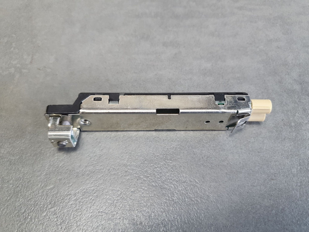 Audi A3 8Y 8Y4035225D Antenna Amplifier