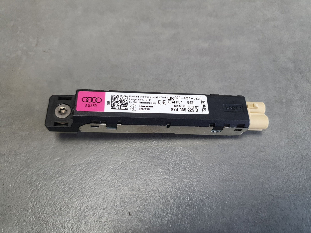 Audi A3 8Y 8Y4035225D Antenna Amplifier