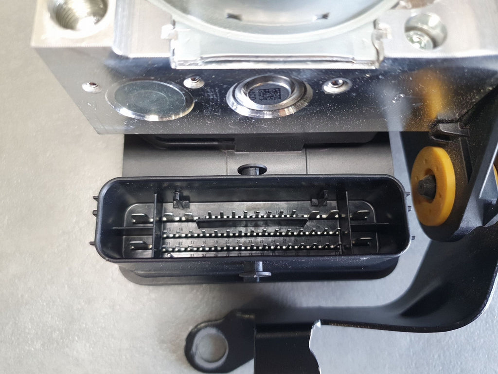 Audi A3 8Y ABS pump controller 5WA614517DT