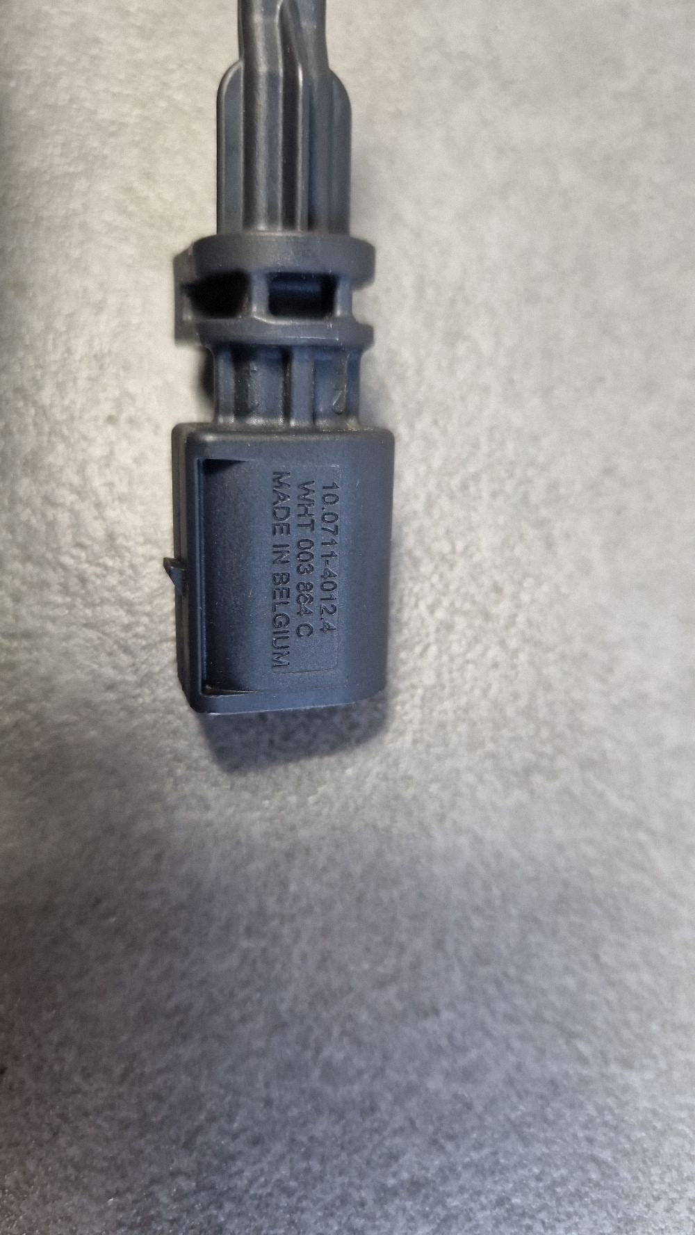 Audi A3 8Y ABS sensor rear 10071140124