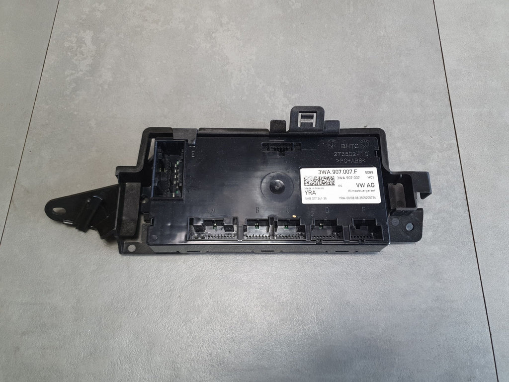Audi A3 8Y AIR CONDITIONING MODULE 3WA907007F