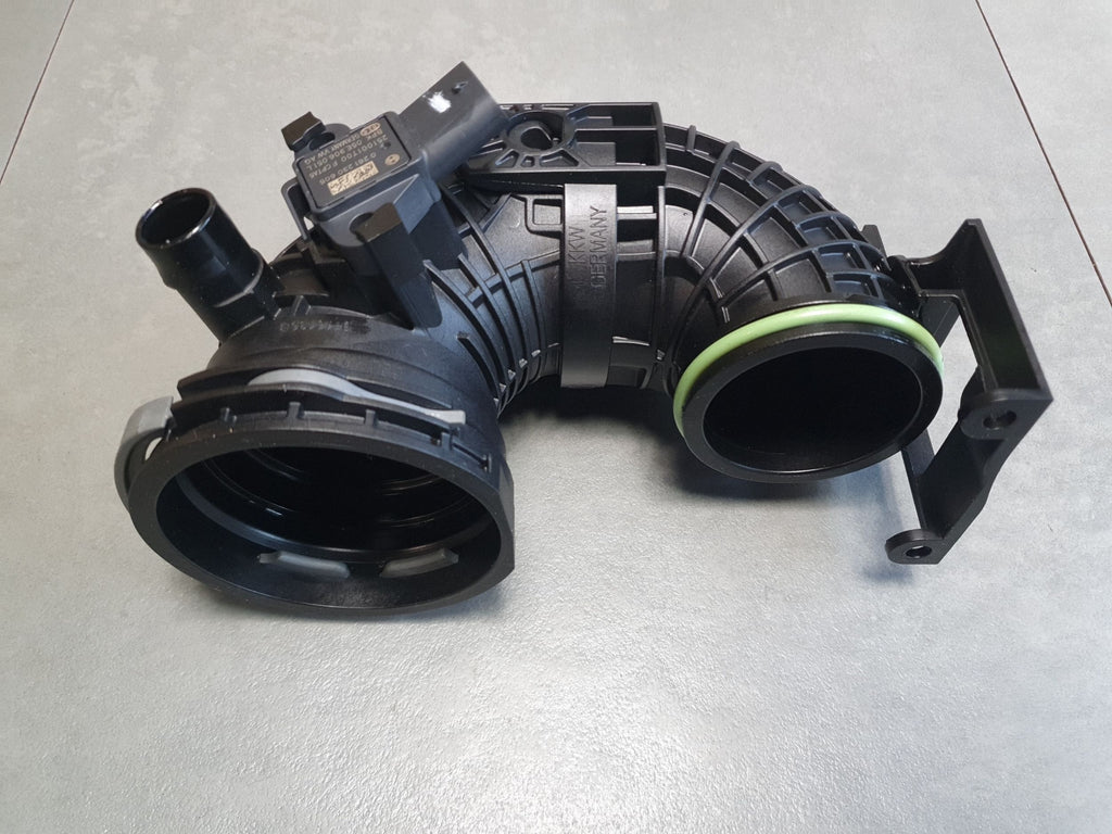 Audi A3 8Y Air intake pipe 04E145641H