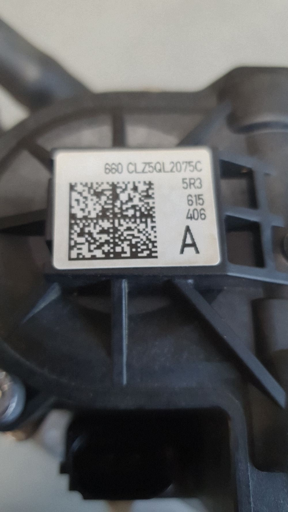 Audi A3 8Y Brake caliper right rear 5R3615406A