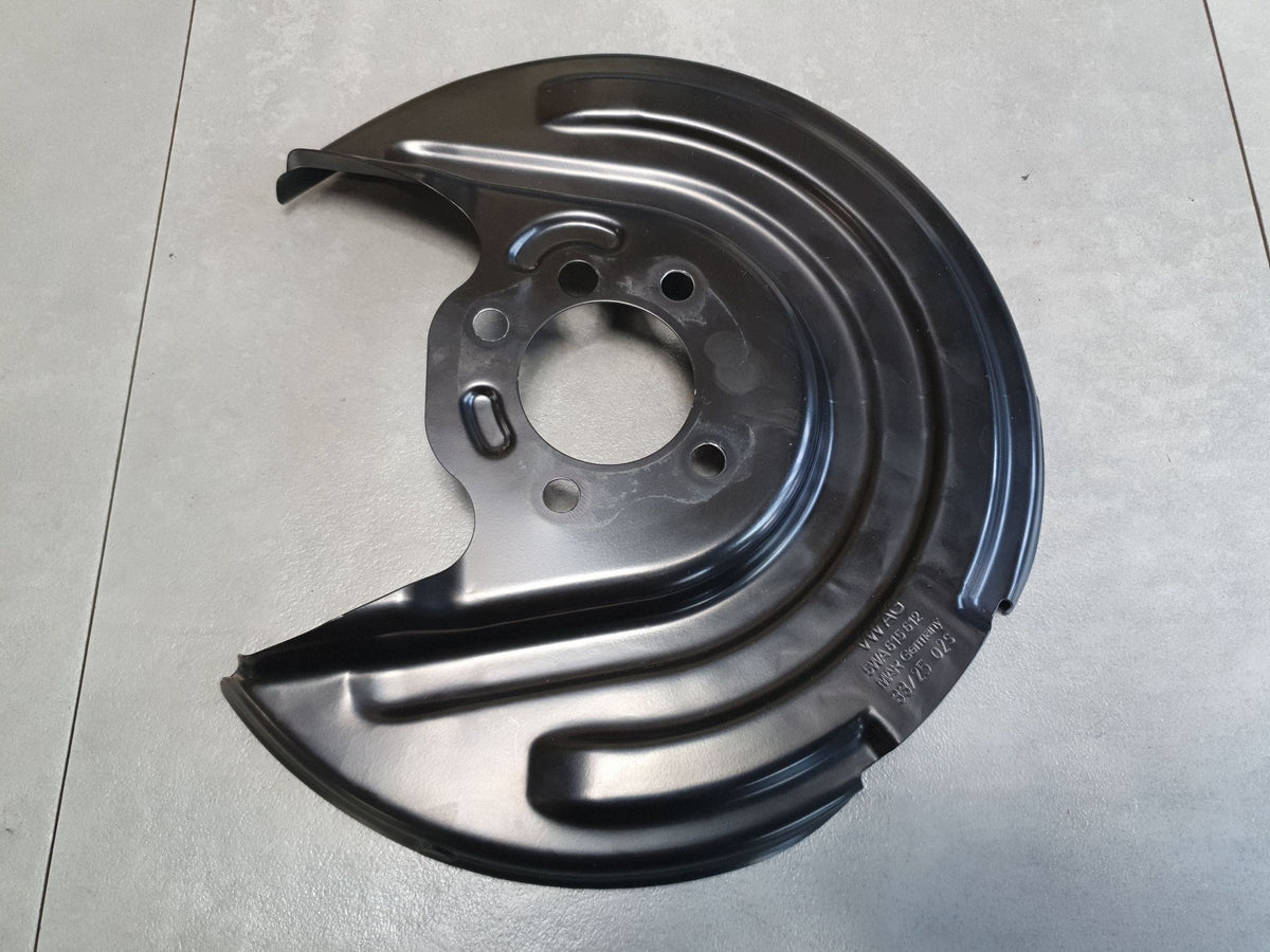 Audi A3 8Y Brake disc cover right rear 5WA615612