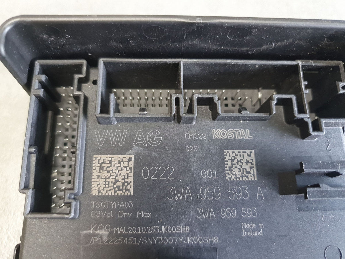 Audi A3 8Y Door module left front 3WA959593A